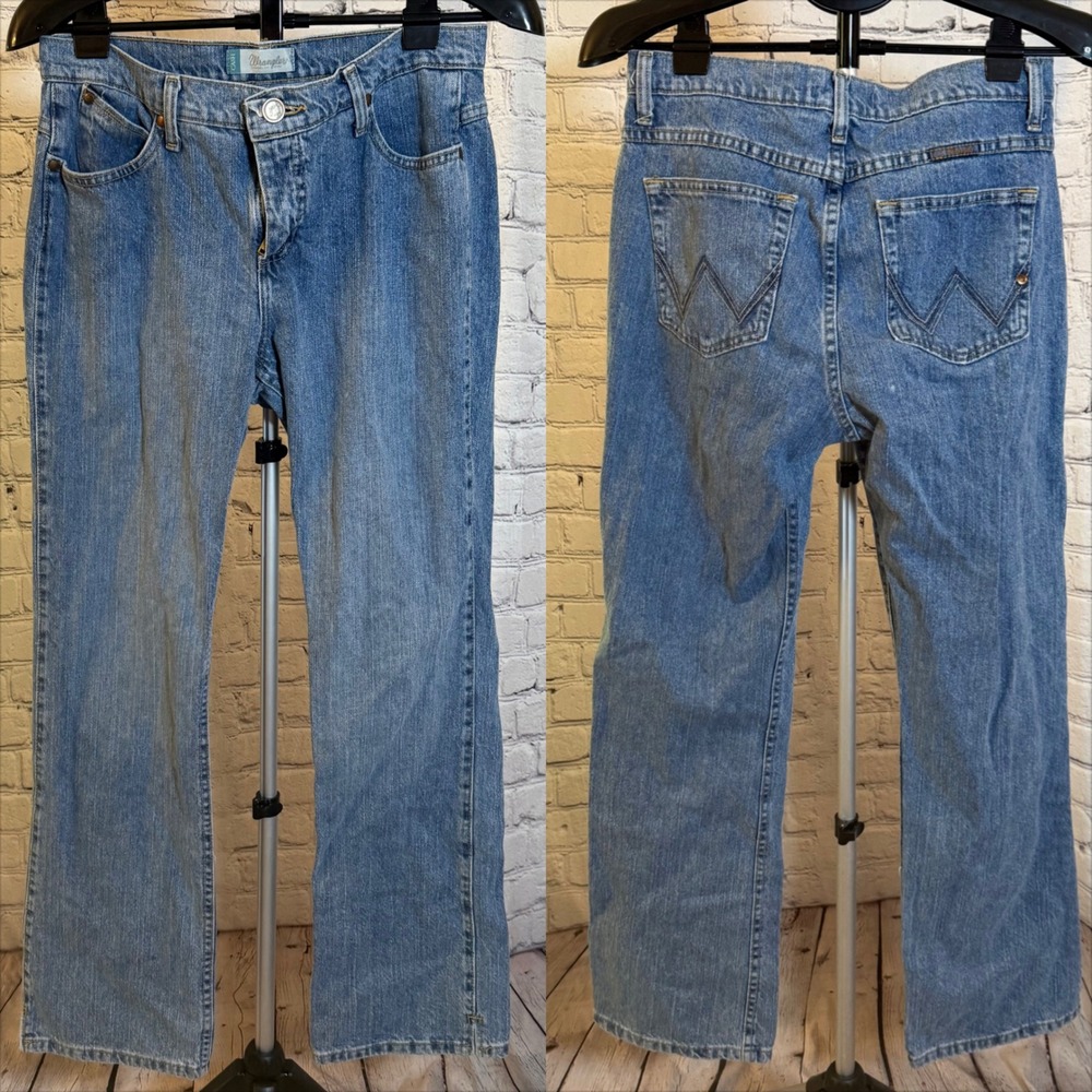 Wrangler Cash Cowgirl‎ Cut Jeans Medium Wash Straight Leg 9/10x32